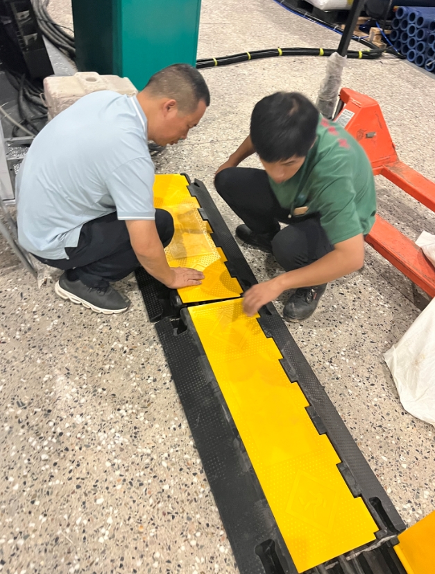 一孔線槽板出租